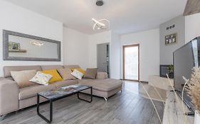 Holiday House Lidia I Rina